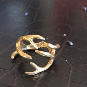 Moon Raven Designs White Tail Deer BRONZE antler ring